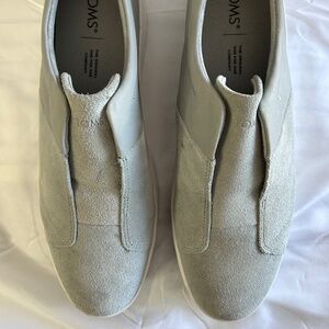 TOMS Amber Suede Slip-On Sneaker Grey Size 10